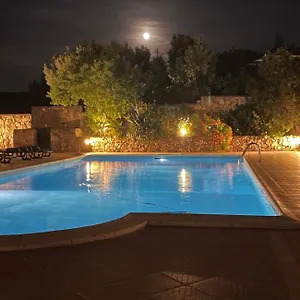 Hotel Villaggio Ristorante Pizzeria Museo Tanit, Carbonia